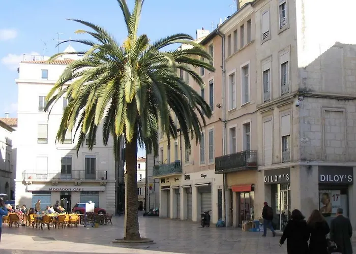 Le Logis De L'etoile شقة نيم